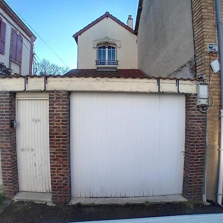Apartament Les Etapes Chartraines Parking Wifi Jaccuzi Chartres Zewnętrze zdjęcie